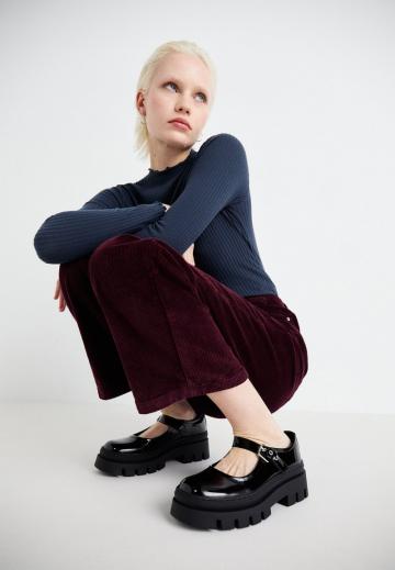 Широкие брюки