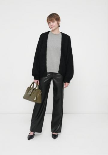 Прямые брюки