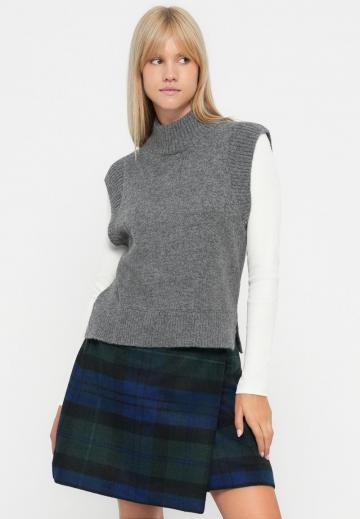 Пуловер с коротким рукавом