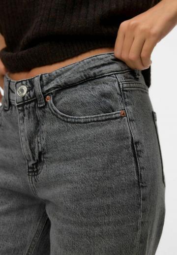 Свободные джинсы