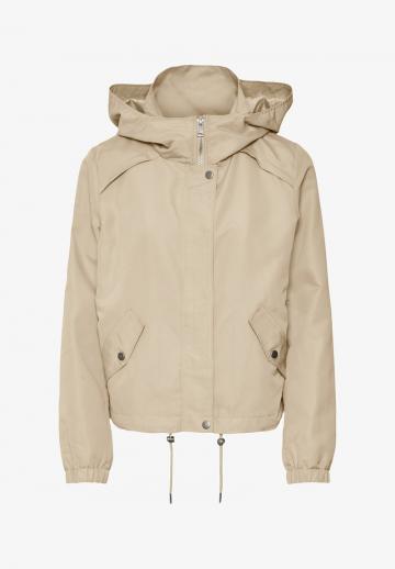 Куртка с накладнымит карманами