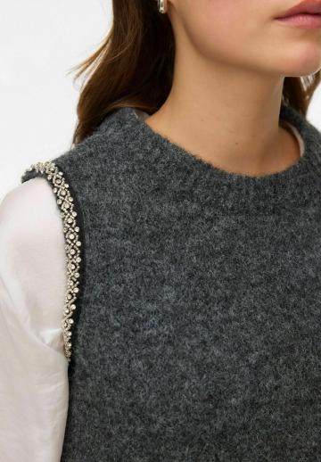 Пуловер без рукавов