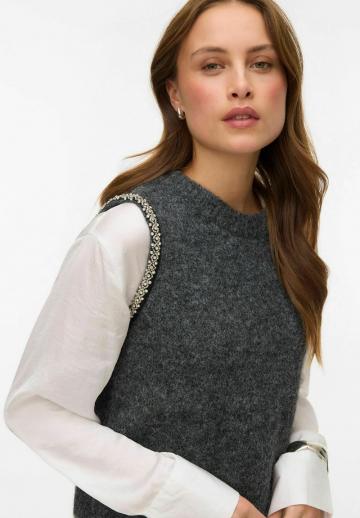 Пуловер без рукавов