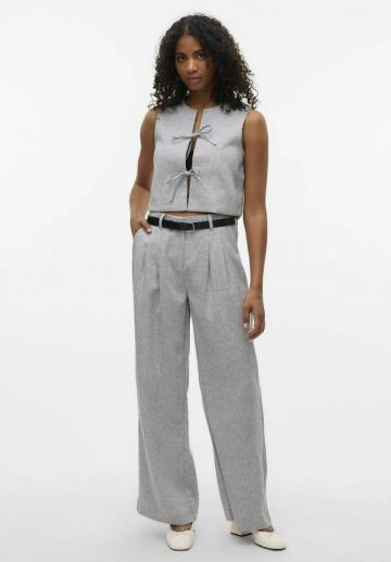 Короткая куртка