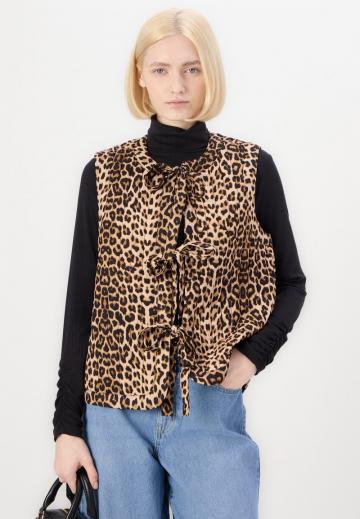 Джинсовая жилетка