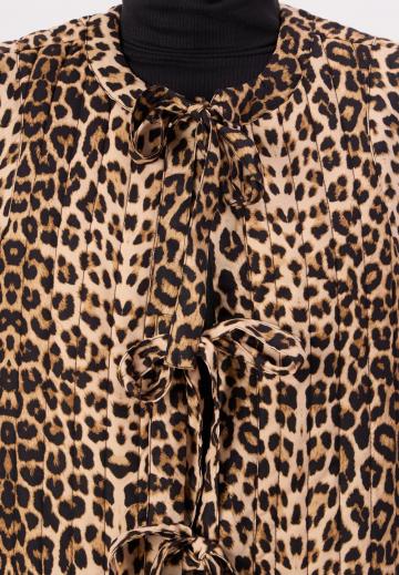 Джинсовая жилетка