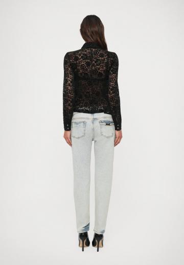 Кружевная блузка