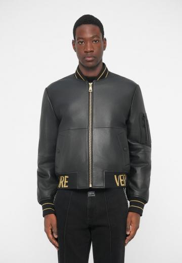 Куртка бомбер