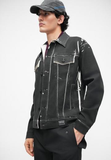 Джинсовая куртка