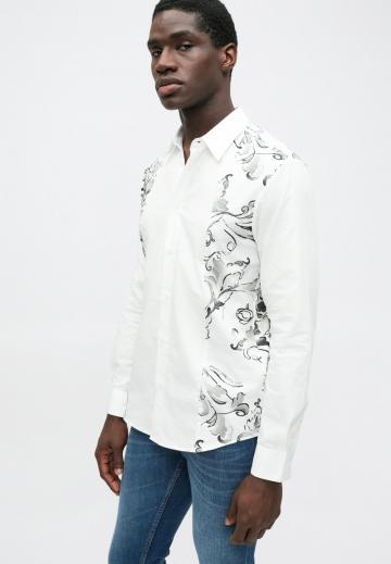 Узкие джинсы