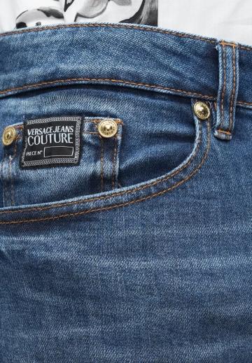 Узкие джинсы