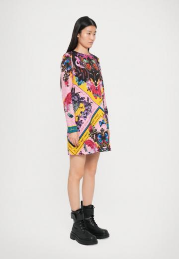 Короткое платье