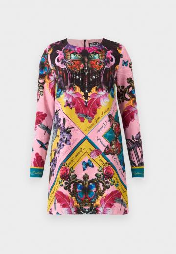 Короткое платье