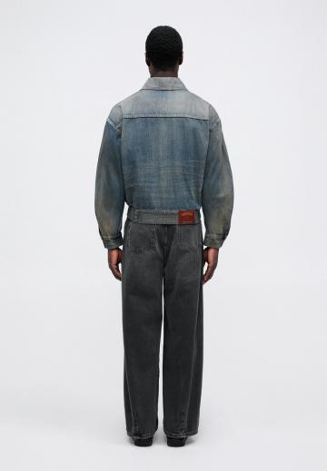 Джинсовая куртка