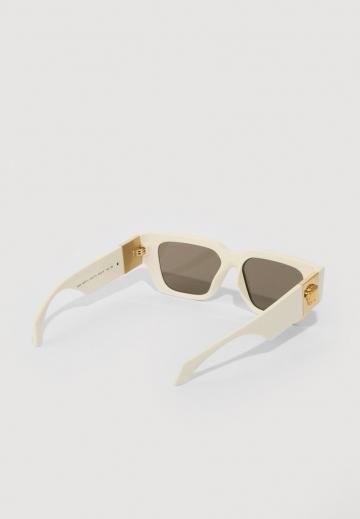 Солнечные очки