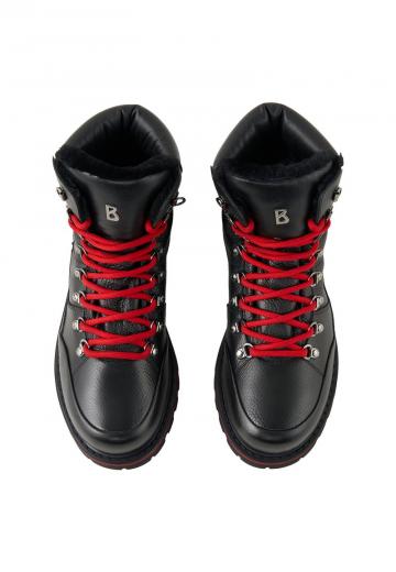 Ботинки на шнуровке