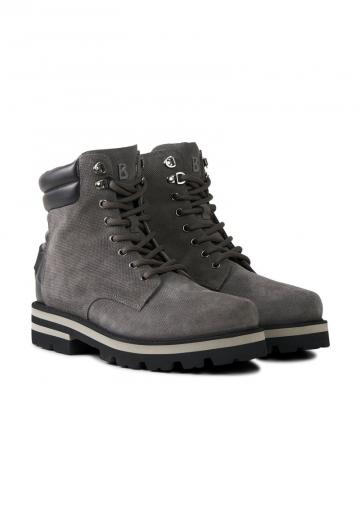 Зимние ботинки