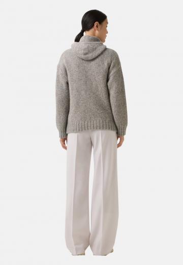 Пуловер с капюшоном