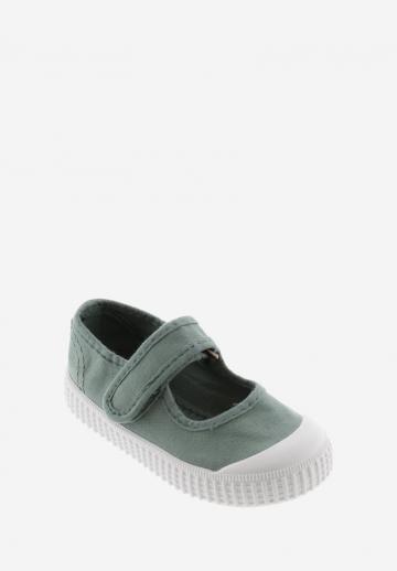 Детская обувь