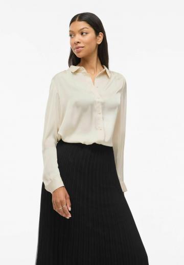 Атласная блузка