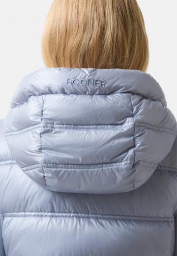 Пуховой жилет