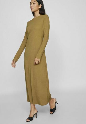 Вязаное платье