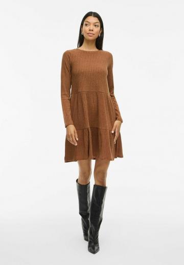 Вязаное платье