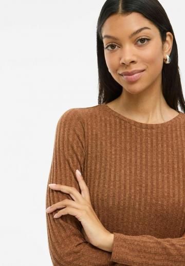 Вязаное платье