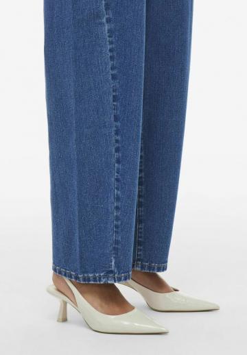 Свободные джинсы