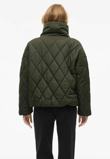 Зимняя куртка