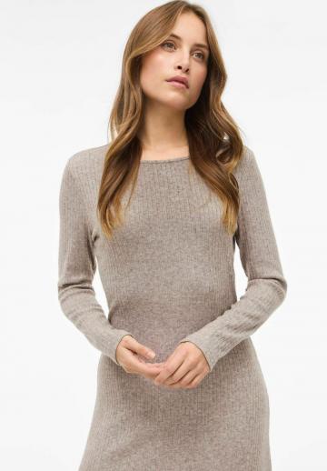 Вязаное платье