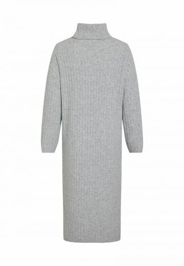 Вязаное платье