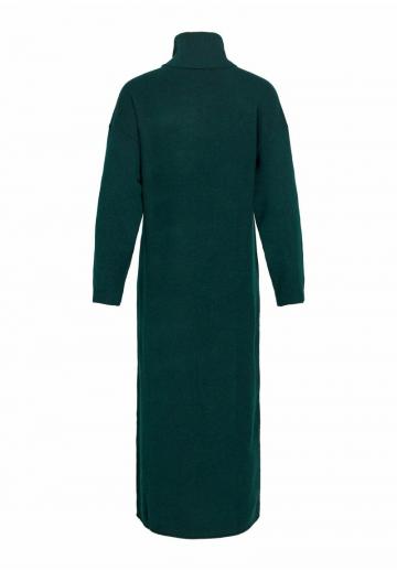 Вязаное платье