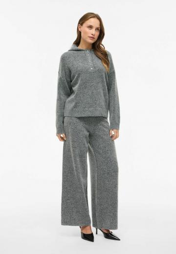 Пуловер с капюшоном