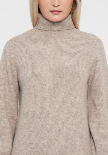 Вязаное платье