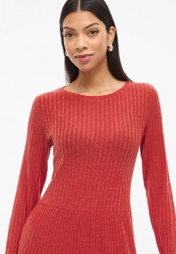 Вязаное платье