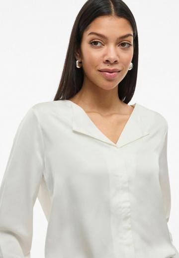 Атласная блузка