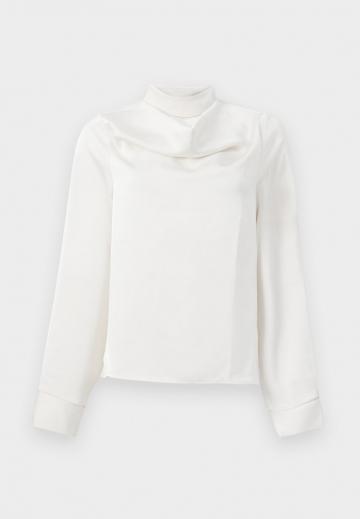 Атласная блузка