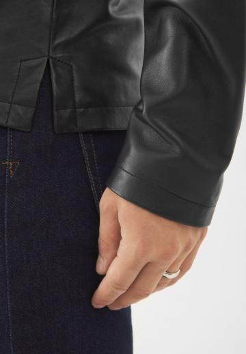 Кожаная куртка