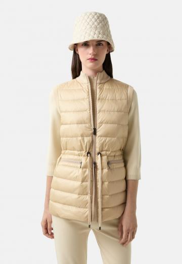 Пуховой жилет
