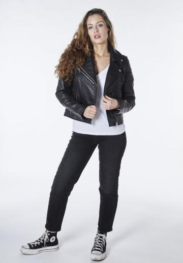 Байкерская куртка