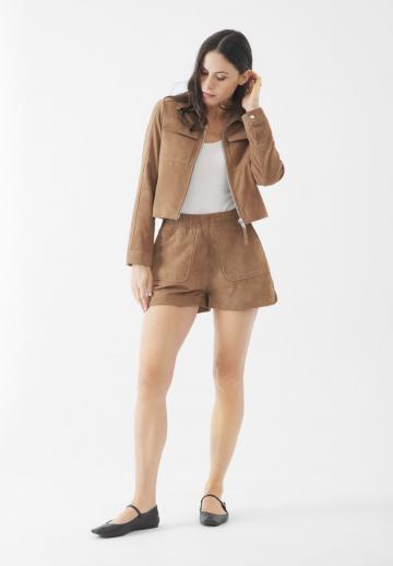 Короткая куртка