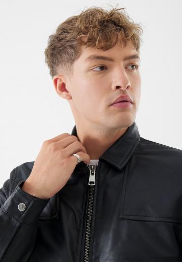 Кожаная куртка