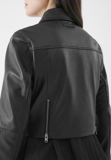 Кожаная куртка