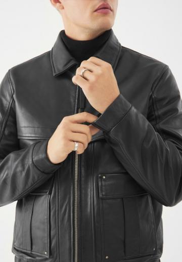 Кожаная куртка