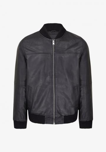 Куртка бомбер