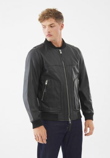 Куртка бомбер