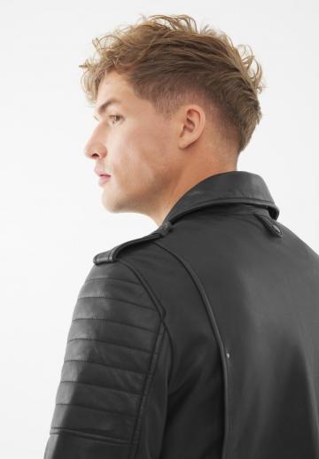 Кожаная куртка