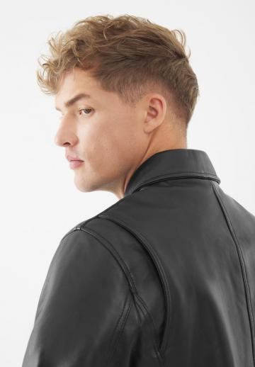 Кожаная куртка