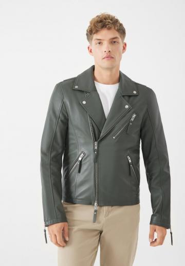 Кожаная куртка